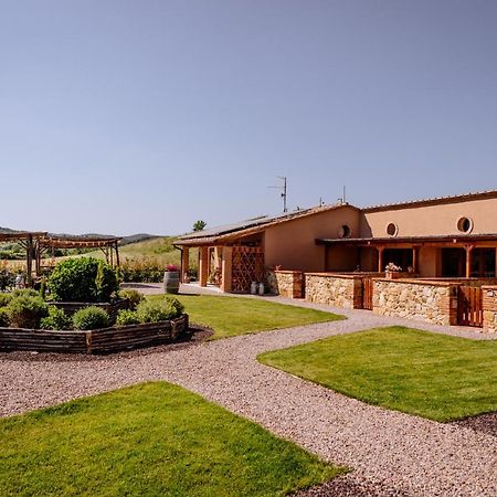 Agriturismo Giu Al Pozzo Гаворрано Экстерьер фото