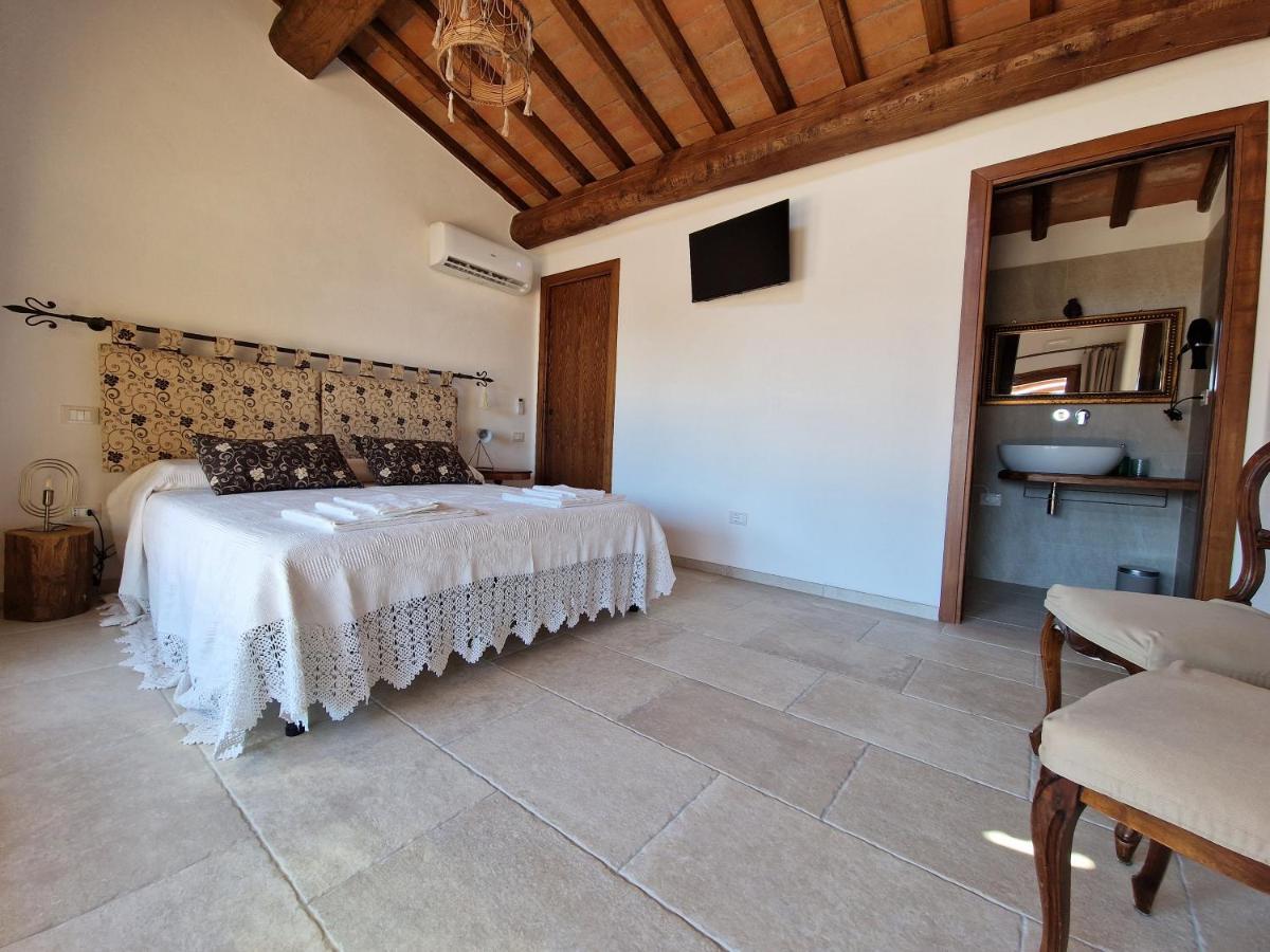 Agriturismo Giu Al Pozzo Гаворрано Экстерьер фото