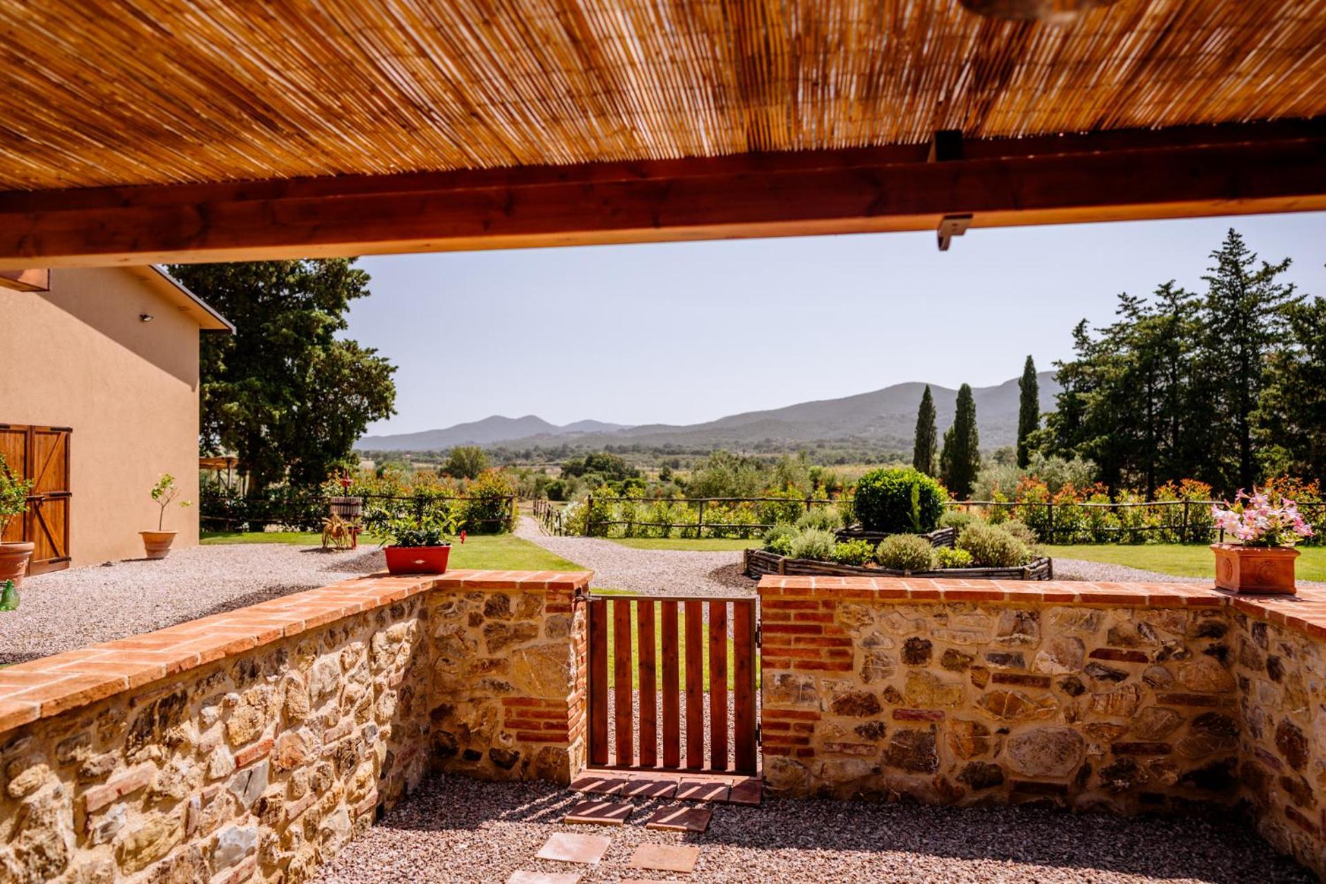 Agriturismo Giu Al Pozzo Гаворрано Экстерьер фото